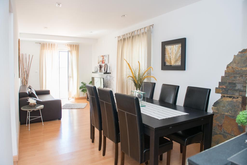 Apartamento Remos เซซิมบรา ภายนอก รูปภาพ